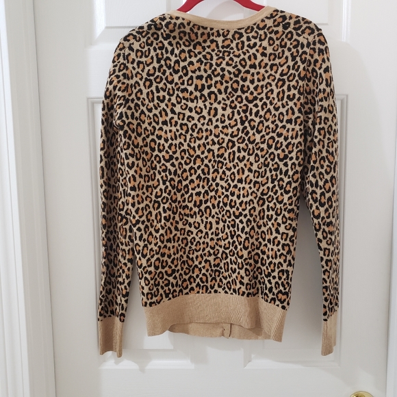 Merona Leopard Print Light Sweater Size Small - Picture 3 of 5